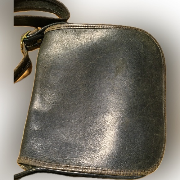 COACH Vintage LEATHERWARE SHOULDER Handbag NYC USA Brown 2 Tone Brown Distressed - Picture 3 of 16